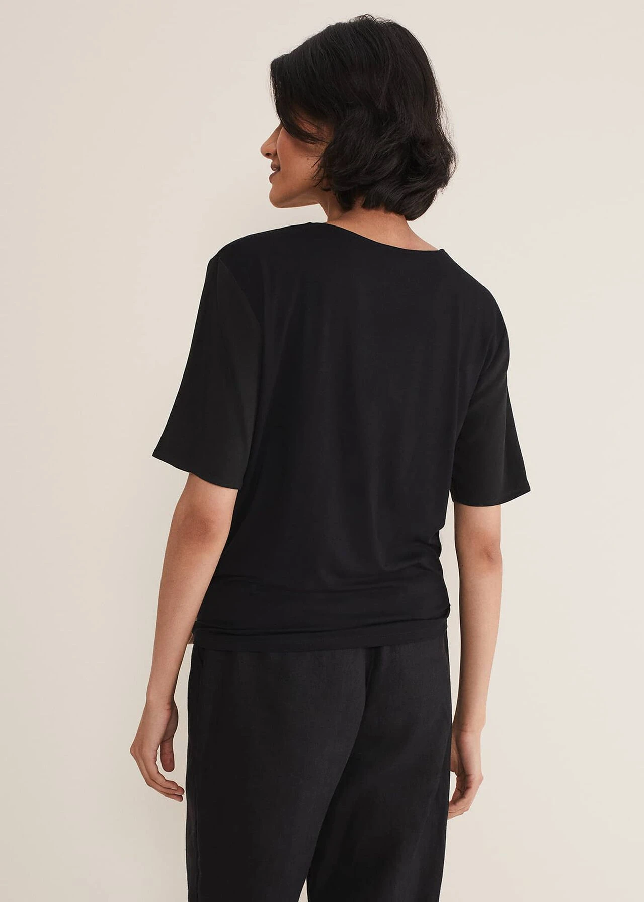 Arie Abstract Top 4 Arie Abstract Top – Bild 2