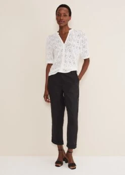 Maisie White Top -Floral Und Chic 303404055 03 maisie white top