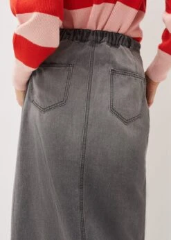 Aubrey Denim Midi Skirt -Floral Und Chic 801242150 05 aubrey denim midi skirt