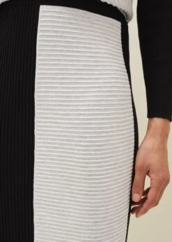 Flo Colourblock Knit Co Ord Skirt -Floral Und Chic 801247962 04 flo colourblock knit co ord skirt