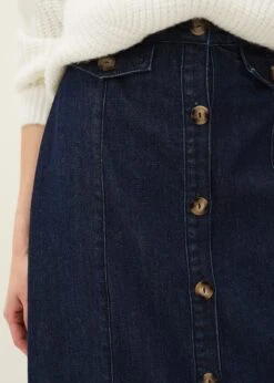 Jessa Denim Midi Pencil Skirt 12 Jessa Denim Midi Pencil Skirt -Floral Und Chic 801248354 04 jessa denim midi pencil skirt