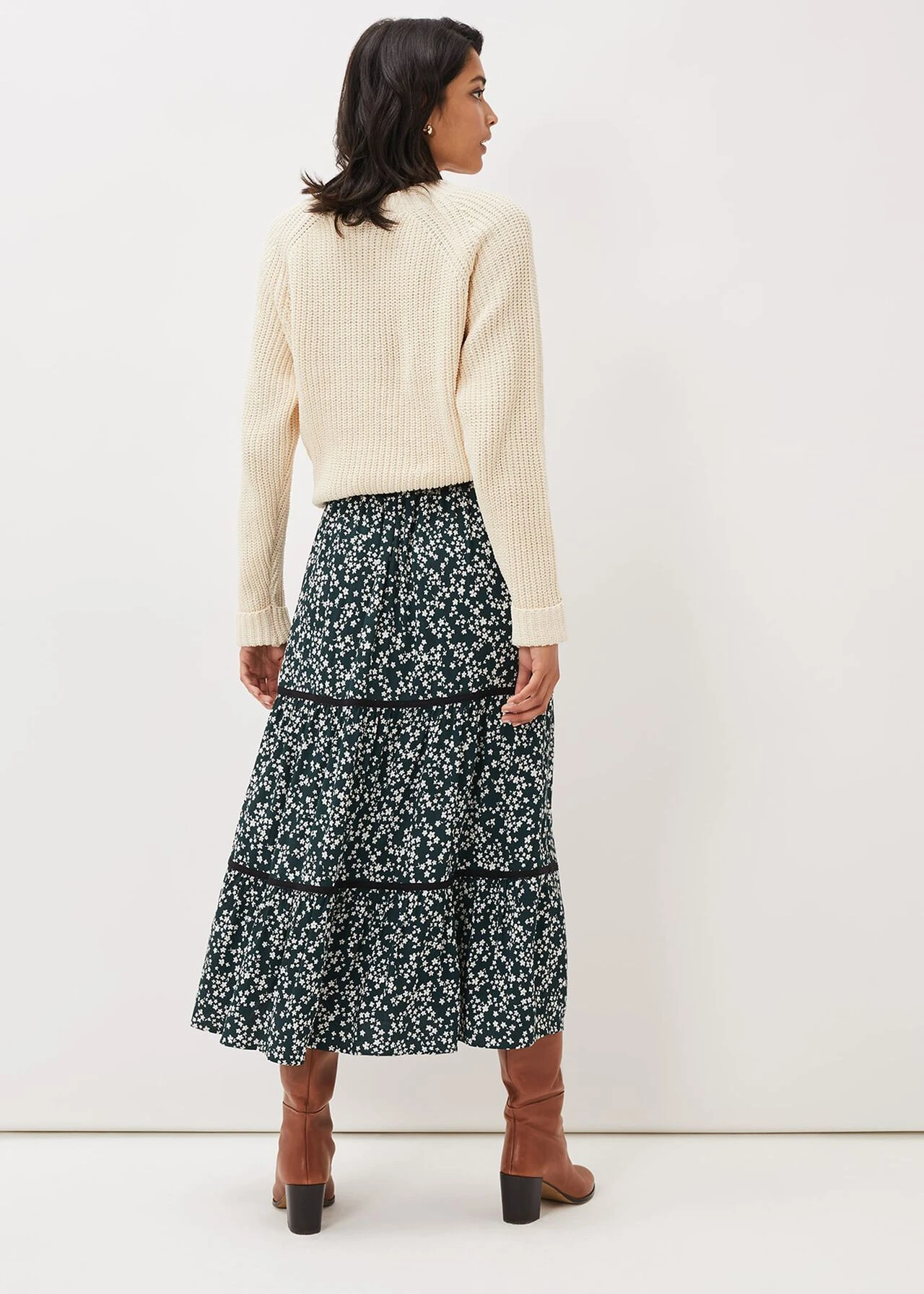 Lennox Ditsy Print Tiered Maxi Skirt 4 Lennox Ditsy Print Tiered Maxi Skirt – Bild 2