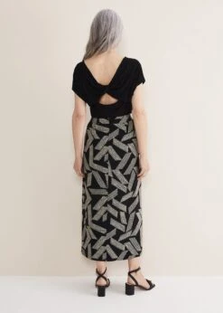 Hatty Diagonal Dot Wrap Skirt -Floral Und Chic 801317230 02 hatty diagonal dot wrap skirt